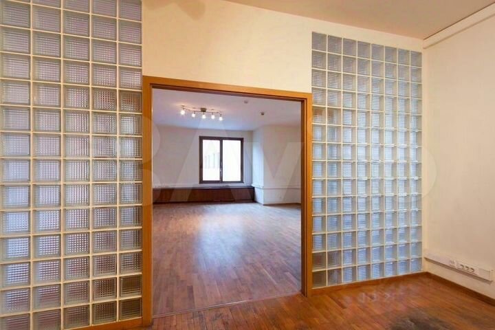 Аренда офиса 180 м² в 1 минуте от метро Тверская
