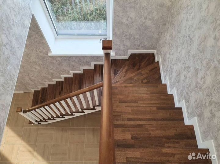 Лестница между этажами LST-7973