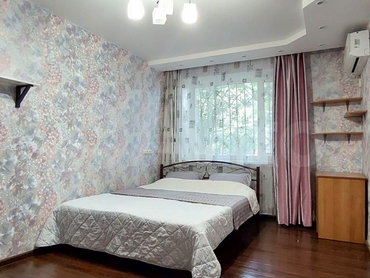 2-к. квартира, 64 м², 1/5 эт.