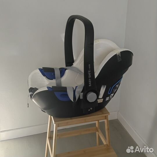 Автолюлька от 0 Britax Romer baby-safe i-size