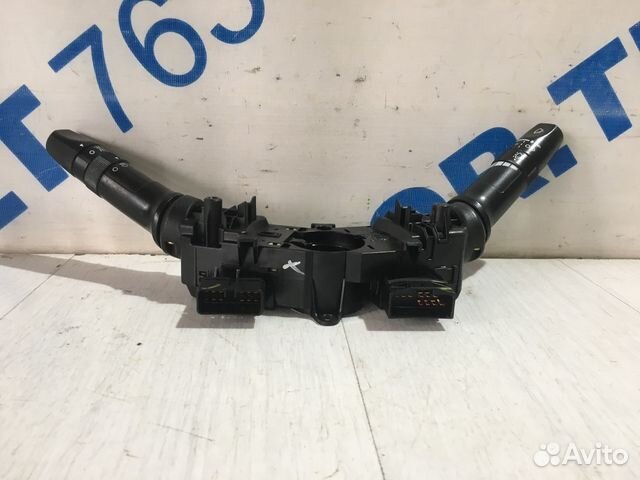 Подрулевой переключатель hyundai solaris 1 1.4 мт