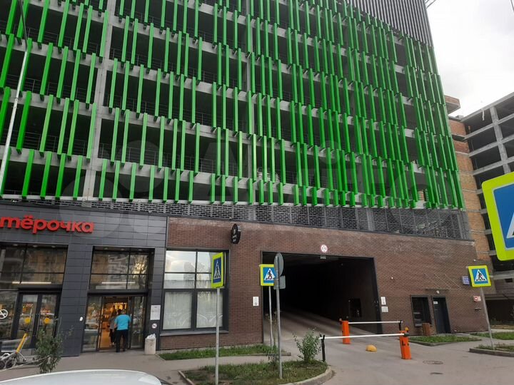 Машиноместо, 13 м²