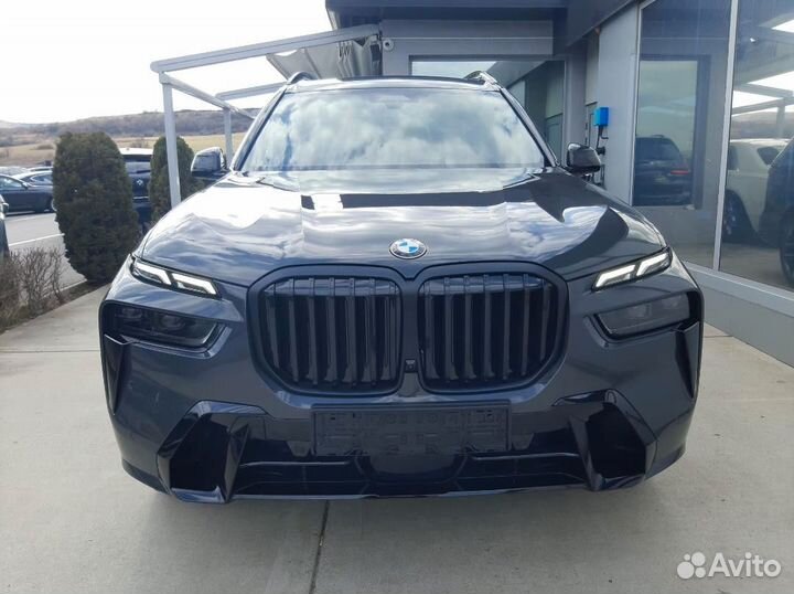 BMW X7 3.0 AT, 2024, 50 км
