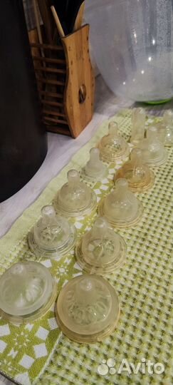 Бутылочки для кормления avent