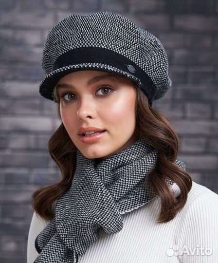 Берет женский