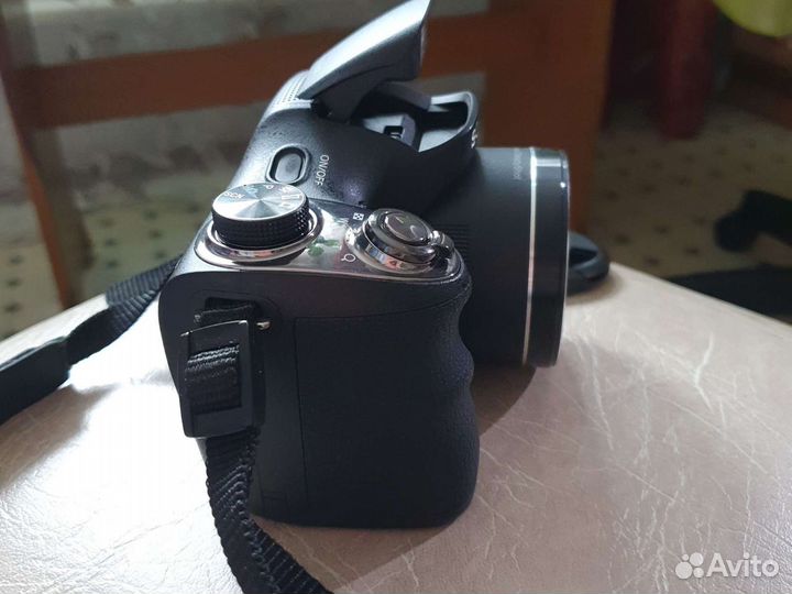 Фотоаппарат sony DSC-H300