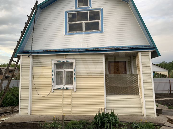 Дача 72 м² на участке 6 сот.