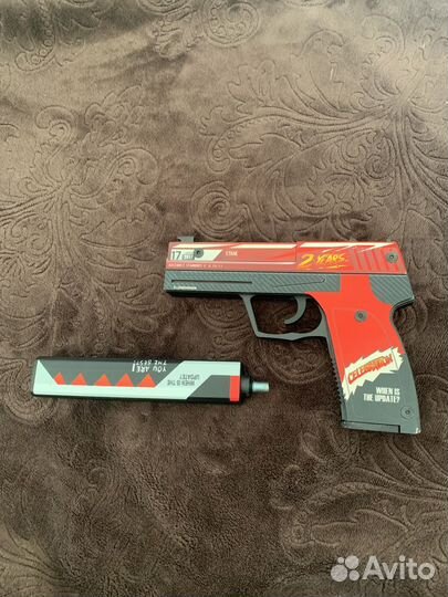 Пистолет деревяный на резинках