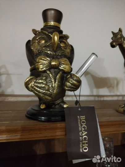 Бронзовая статуэтки