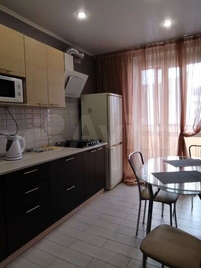 2-к. квартира, 50 м², 8/10 эт.