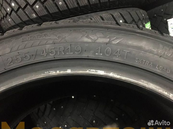 LingLong GreenMax Winter Grip 2 255/45 R19 104T