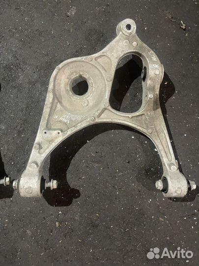 Рычаг задний нижний джип гранд чероки WK2