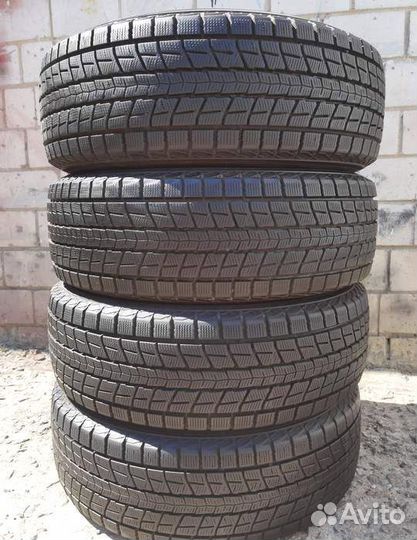 Dunlop Winter Maxx SJ8 225/65 R17 97T