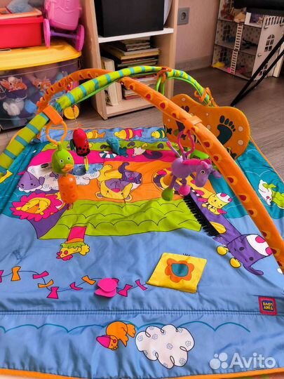 Два Развивающий коврика tiny love