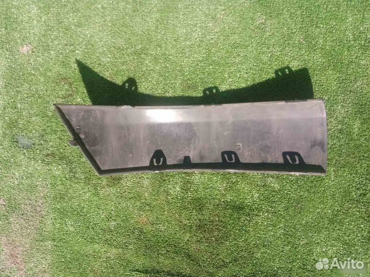 Молдинг бампера передний левый Renault Symbol 2006