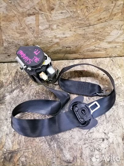 Ремень безопасности правый Volkswagen Sharan 7N