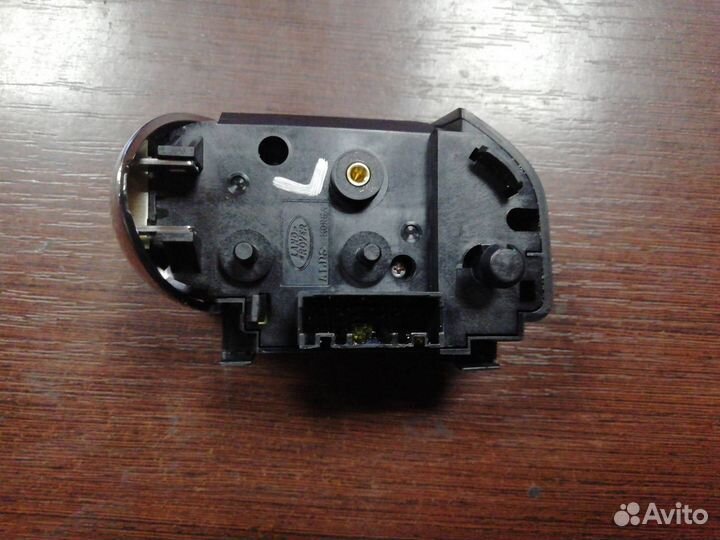 Кнопки управления на руле Land Rover Range Rover 4