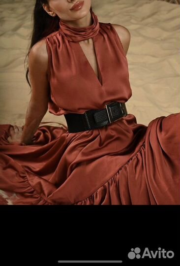 Платье вечернее атласное S 42-44