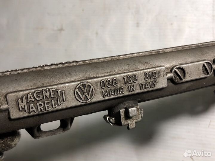 Топливная рампа 1.4 AXP 036 133 319