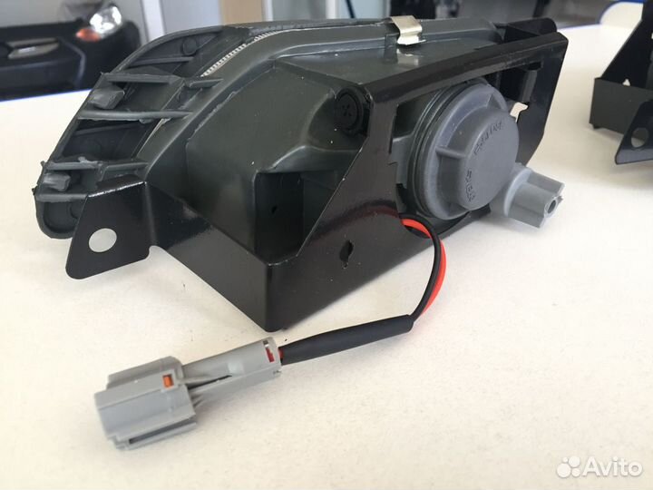 Противотуманная фара (туманка) Daewoo Nexia N100