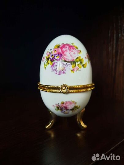 Шкатулка (яйцо) сувенир