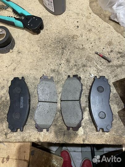 Тормозные колодки передние akebono an - 433wk