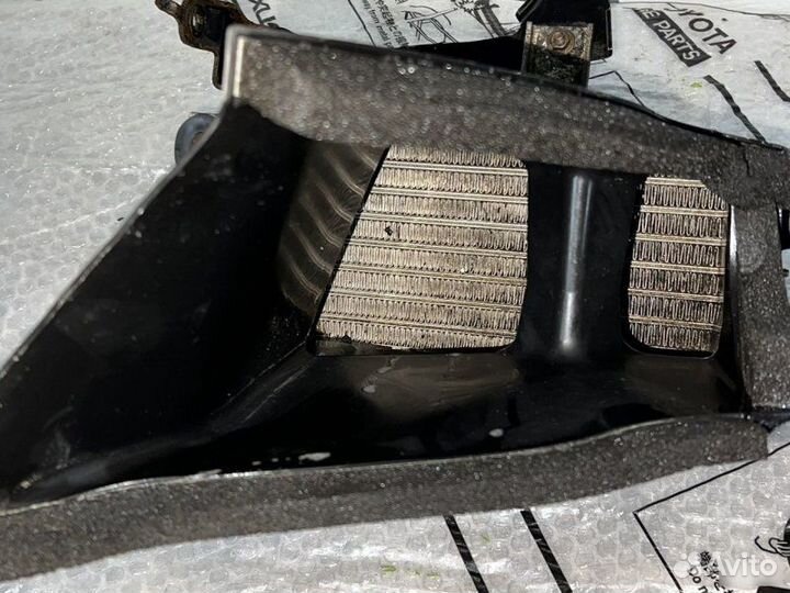 Радиатор АКПП Lexus Rx 200