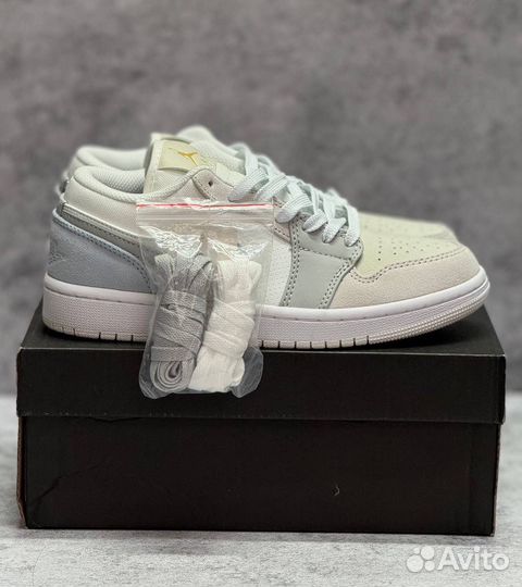 Кроссовки Nike Air Jordan 1