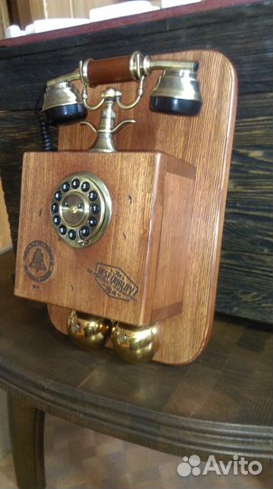 Телефон ретро настенный