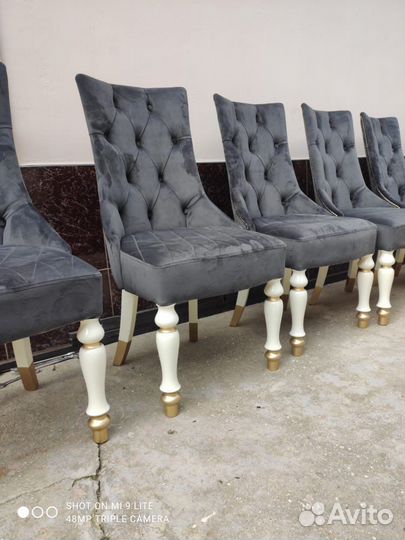 Стулья и кресло