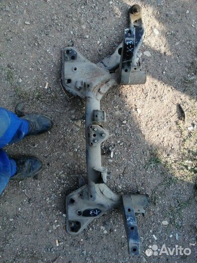 Подрамник Haima 3 HM483Q-A 2011