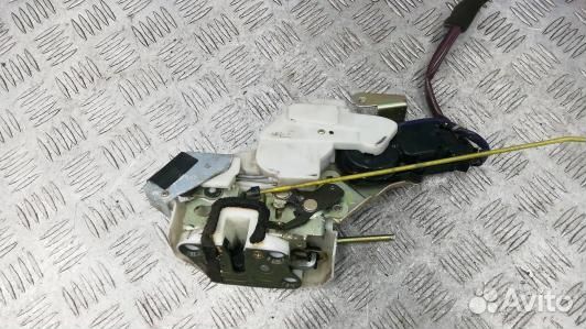 Замок двери задней левой suzuki liana 1 (LSE15FM01