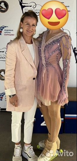 Платье для фигурного катания