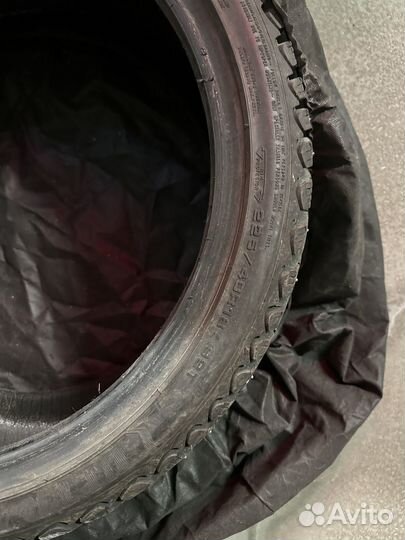 Goodyear Ultragrip Ice Arctic 225/40 R18