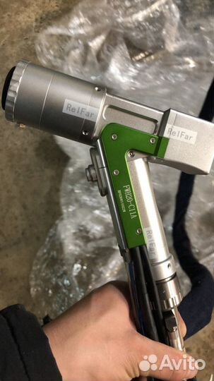 Аппарат лазерной очистки металла TauLaser LCM