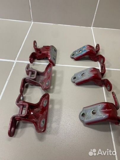 Петля двери левая Hyundai Creta 1.6 G4FG W554116