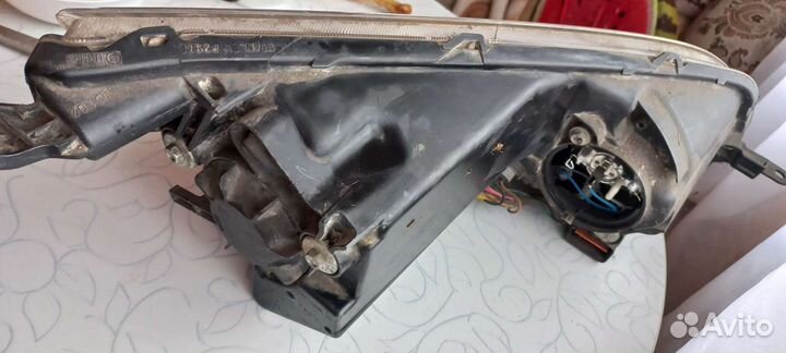 Фара Mitsubishi colt