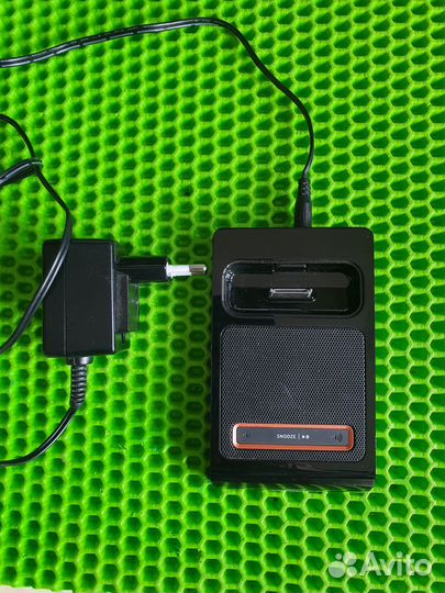 Док-станция с акустикой XtremeMac IPU-MDK-13