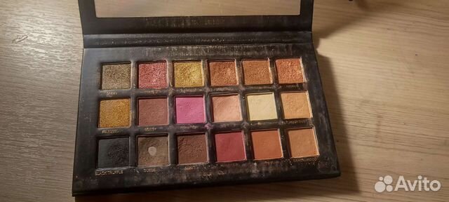 Huda beauty тени
