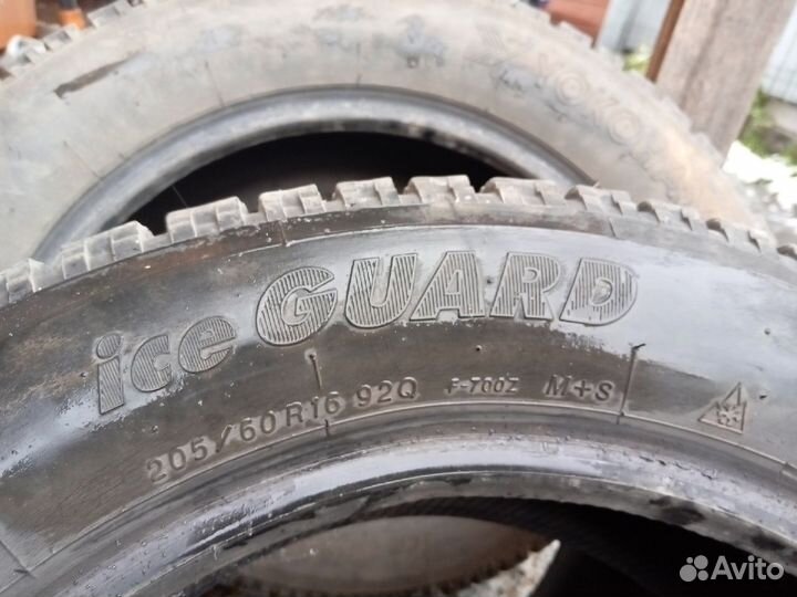 Yokohama Ice Guard F700Z 205/60 R16