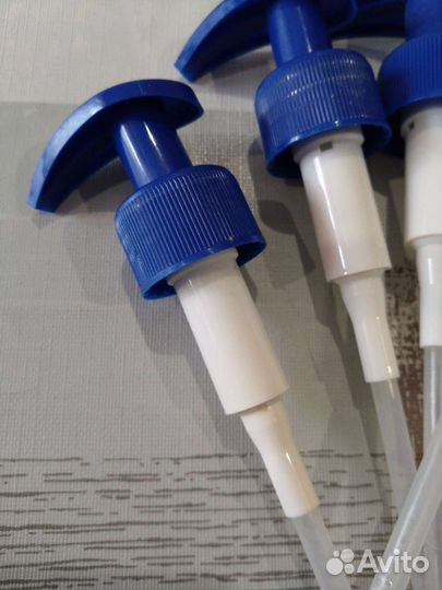 Помпа дозатор на бутылку 1л