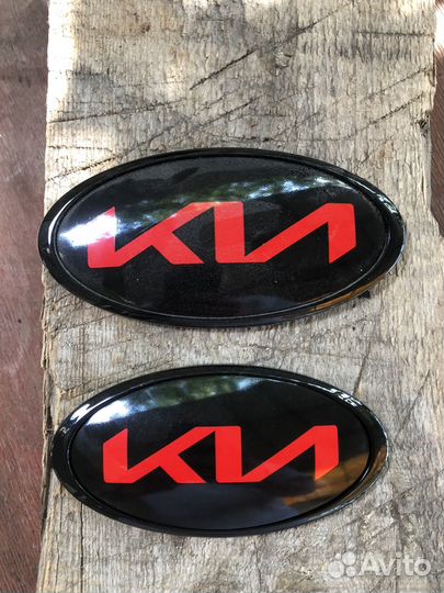 Значек эмблема kia