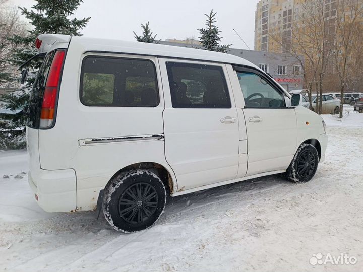 Toyota Town Ace 2.2 AT, 1999, 280 000 км