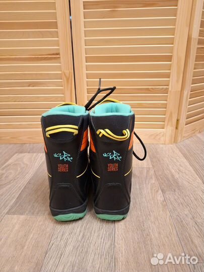 Детские сноубордические ботинки