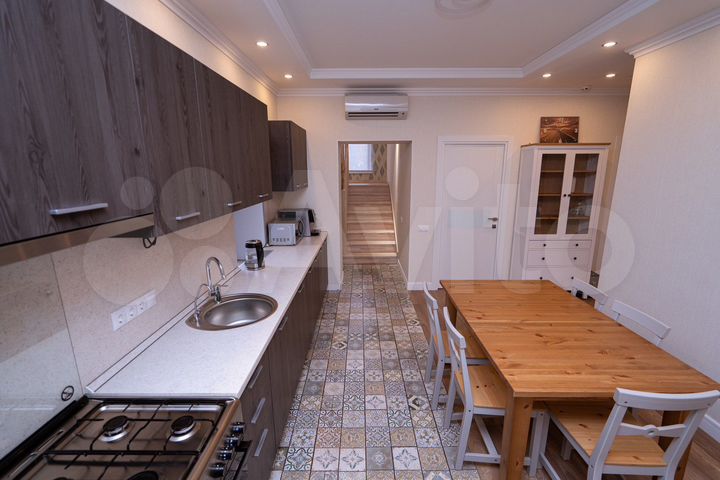 Дом 200 м² на участке 15 сот.