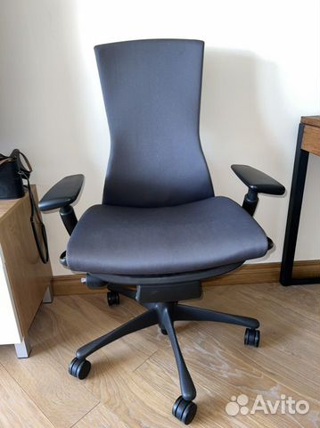 Кресло herman miller embody