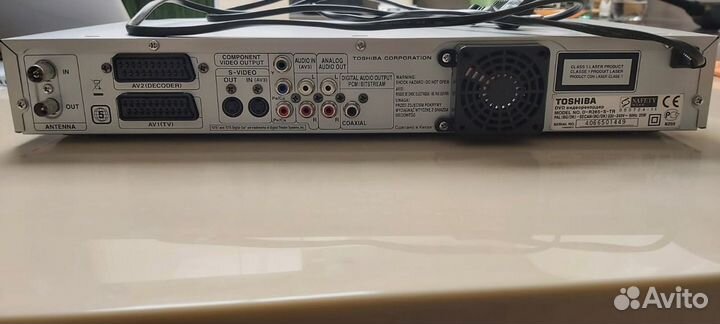DVD рекордер Toshiba D-R265