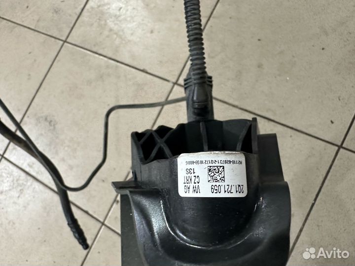 Педаль сцепления Volkswagen Polo 5 2q1721059 7962