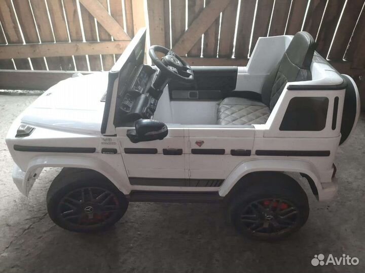 Детский электромобиль bmw