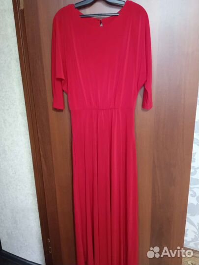 Платье в пол